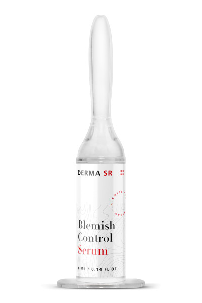 Ampulle mit dem Blemish Control Serum