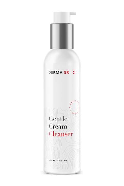 Pump bottle with the Gentle Cream Cleanser